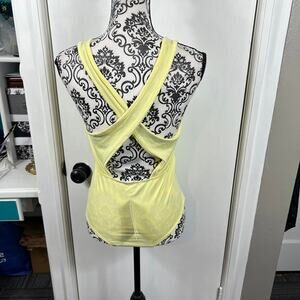Gaze super soft cross back yellow bodysuit.  Size small